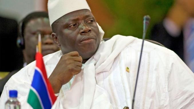 Trump attaque Jammeh pour…