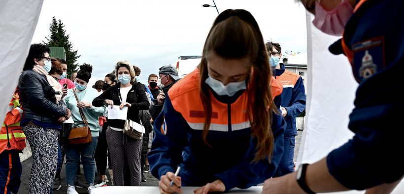 Covid-19 en France: un pic plutôt attendu «fin décembre ou en janvier», dit l’AP-HP