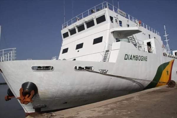 Pour « cause de problèmes techniques », le bateau Diambogne a raté son départ de Ziguinchor.