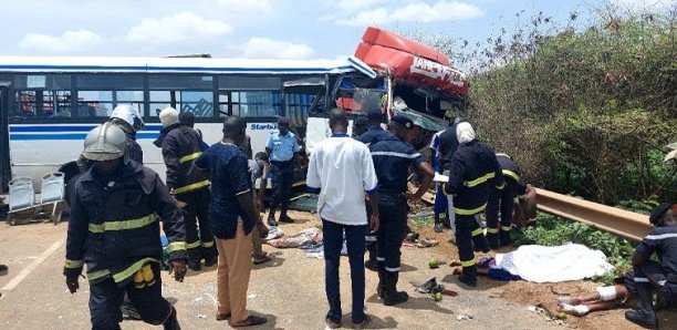 Accident à Bargny : 3 morts et 20 blessés dans une collision entre un camion et un bus de la ligne 89