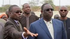 Macky Sall tance ses partisans et répond à Atepa : j’ai vu des escrocs écrire : cadres Casamancais qui écrivent au Président » Moi je ne vous réponds pas » (Vidéo)